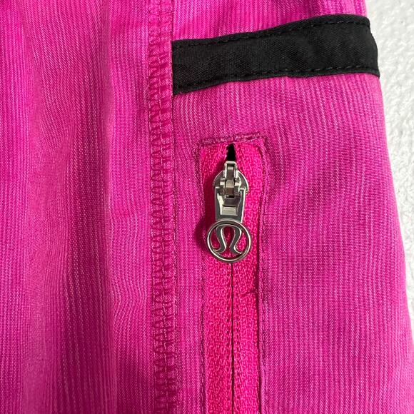 Lululemon Tracker Shorts Paris Pink Black Women's Size 4 Running Gym Activewear - Picture 9 of 11